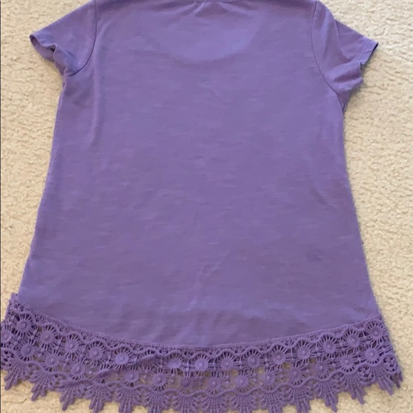 Girls small purple shirt - Picture 4 of 4